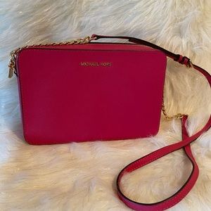 Michael kors ultra pink crossbody bag